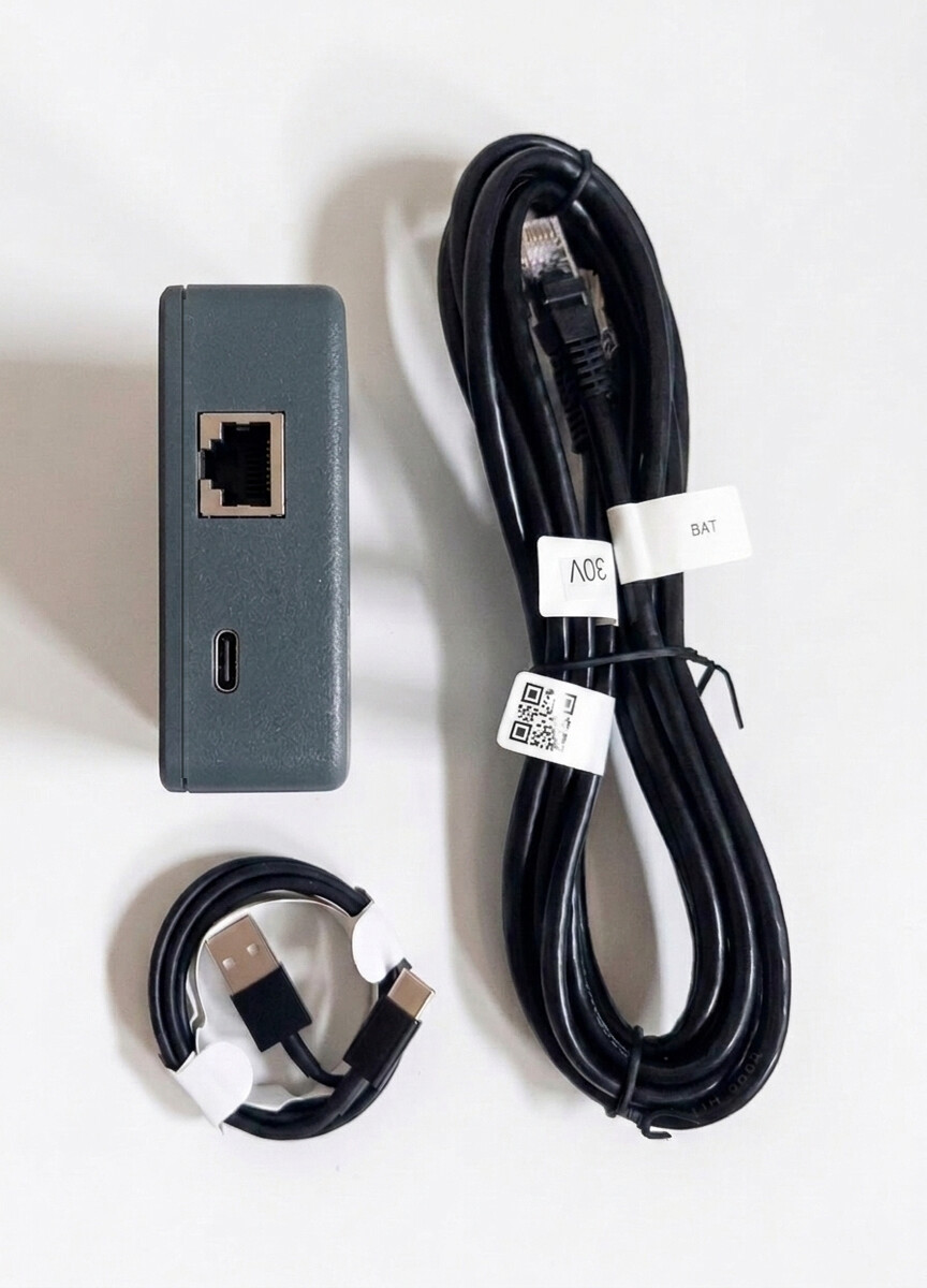 Toma RJ45 RS485 y entrada de alimentación USB-C del Seplos Monitor